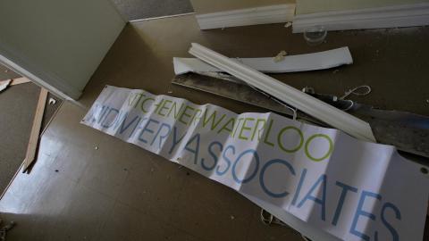 Less Windows Than I Recall....Oh Well.... - IMG_4079.JPG