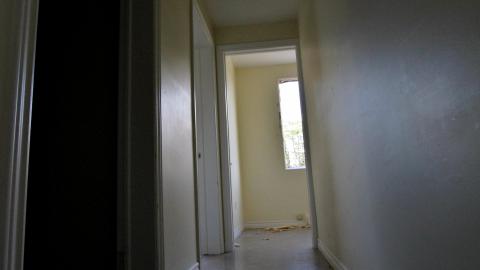 Less Windows Than I Recall....Oh Well.... - IMG_4083.JPG