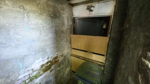 Sharp Objects - _DSC2558.jpg