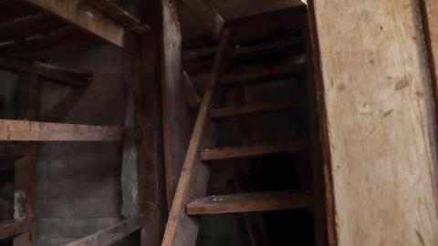 Lived in Abandoned Farm - IMG_4584.JPG