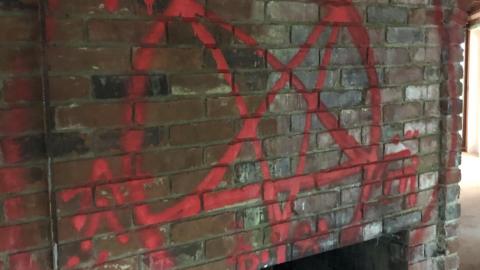 She’s trashed - 24E73BBF-F869-42B1-A6D5-D2F33BBD2822.jpeg