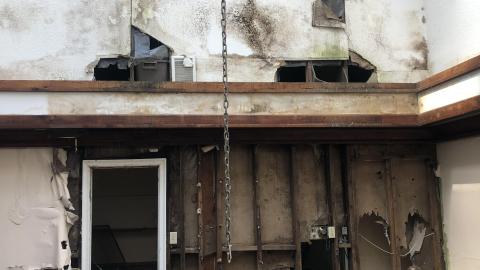 She’s trashed - 7E7F4C36-8263-4B5F-9666-DBE90EF2F167.jpeg