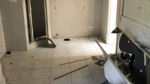 She’s trashed - E83D17FB-59CA-4BE6-9055-05CC528E5508.jpeg