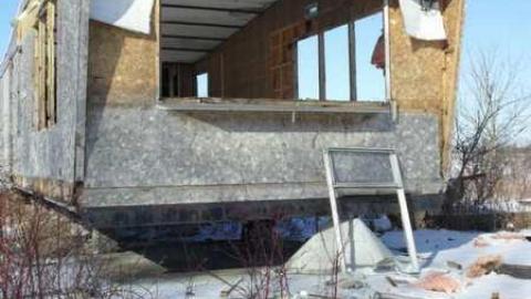 Trailer Trashed photo 4