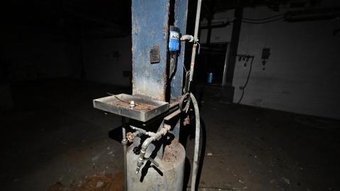 Basement 2021 - _DSC3834.JPG