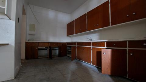 Hiding Behind Colored Glass - IMG_5085.JPG