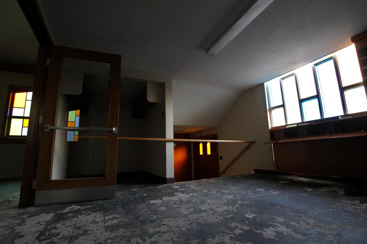 Hiding Behind Colored Glass - IMG_5105.JPG