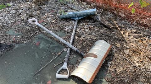 Cumis Abandoned Tennis Court - Burlington, Ontario