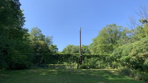 Cumis Abandoned Tennis Court photo 5