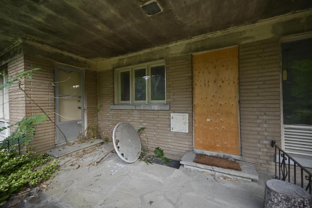 Exteriors - _DSC4279.JPG