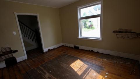 How To Secure A House - IMG_5631.JPG