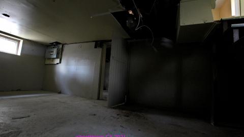 How To Secure A House - IMG_5655.JPG