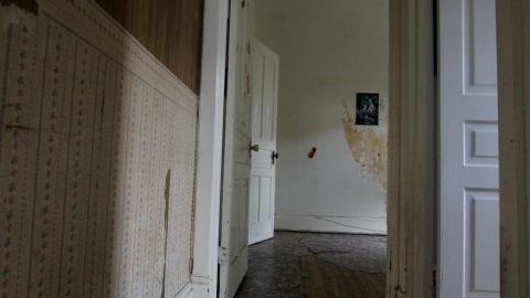 How NOT To Secure A House - IMG_5576.JPG