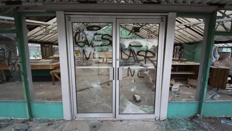 Flower Power - June 2016 - 3.jpg