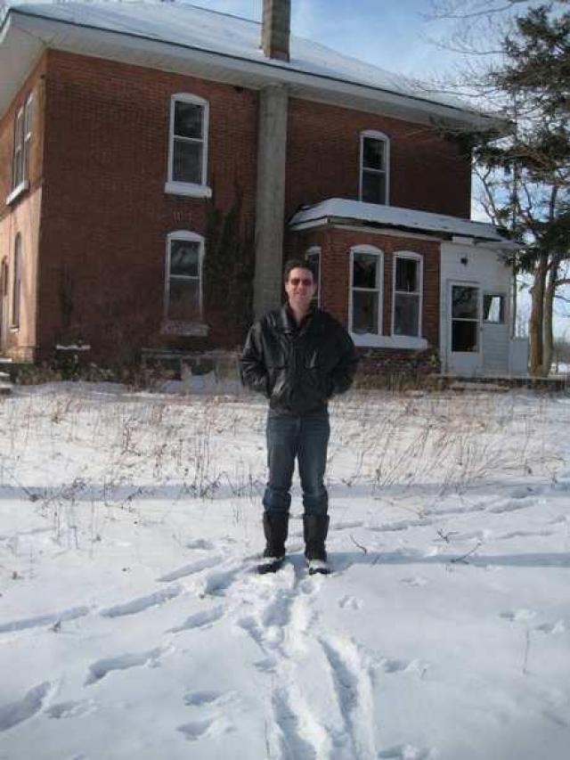 Fresh Blood and Guts Farmhouse photo 2