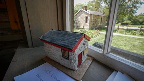 Creemore's Little Lock Up - E46698F0-E962-461F-9CDE-42C8A9CE4F0B.jpeg