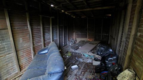 Inside The Outbuildings - IMG_6106.JPG