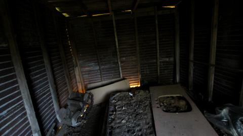Inside The Outbuildings - IMG_6108.JPG