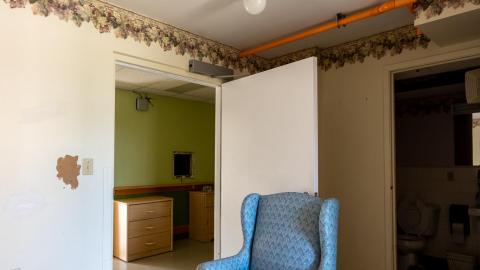 DSLR Pics - abandoned ontario nursing home (38 of 56).jpg