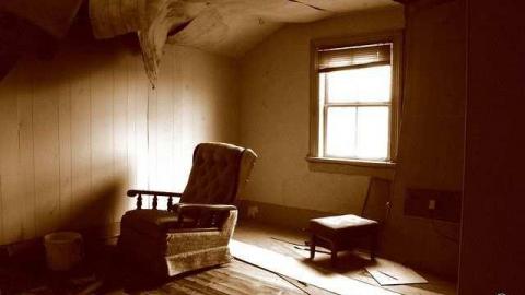 King Street House - Little-White-House-on-King1.jpg