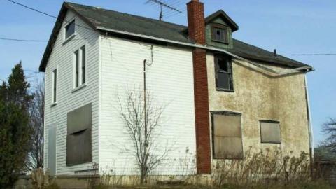 80's Porn House photo 5