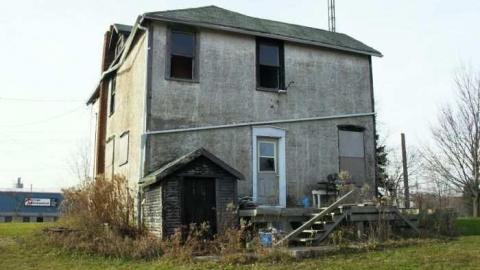 80's Porn House photo 3