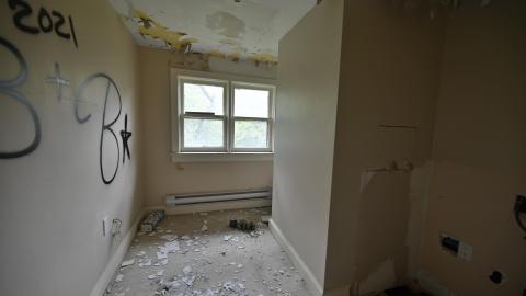 Optical Center - _DSC5472.JPG