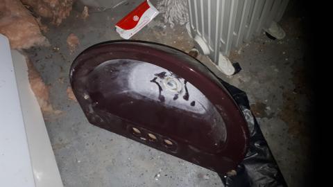 Dragon sized holes in walls - 20210815_160647.jpg