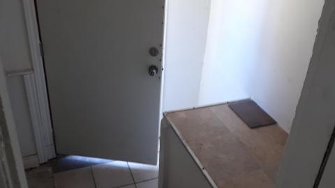 Dragon sized holes in walls - 20210815_145541.jpg