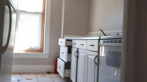 Dragon sized holes in walls - 20210815_145414.jpg