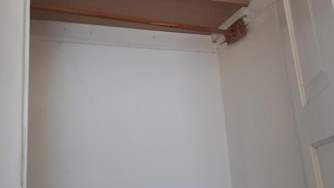 Dragon sized holes in walls - 20210815_145301.jpg