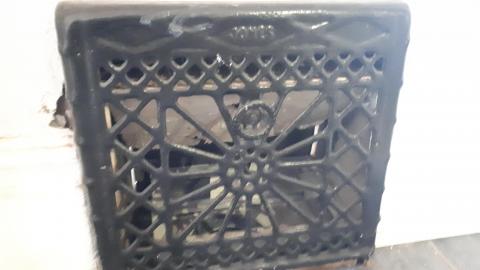 Dragon sized holes in walls - 20210815_144651.jpg