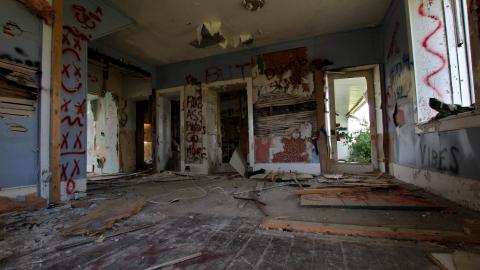 Whatever DID Jon Do? - IMG_6184.JPG