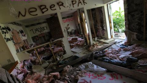 Whatever DID Jon Do? - IMG_6188.JPG