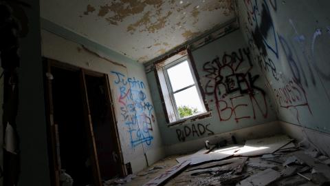 Whatever DID Jon Do? - IMG_6196.JPG