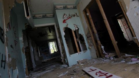 Whatever DID Jon Do? - IMG_6197.JPG