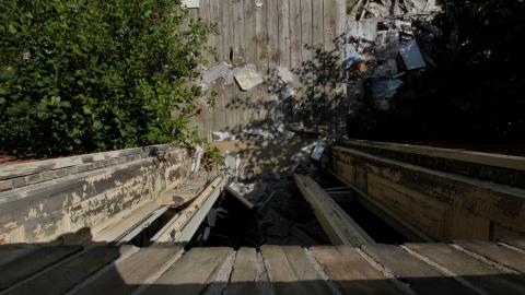 Whatever DID Jon Do? - IMG_6245.JPG