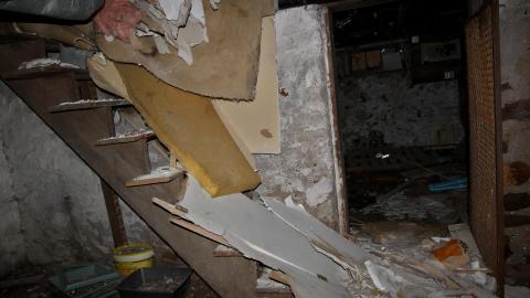 Whatever DID Jon Do? - IMG_6272.JPG