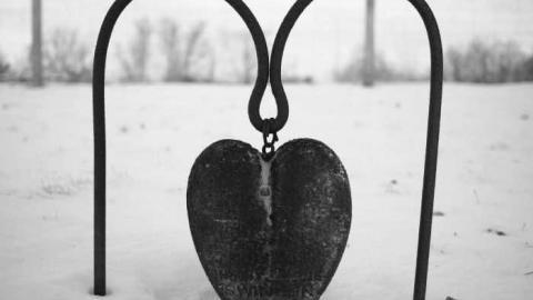 Winter 2012 - Hubbell-Cemetery--Ashburn8.jpg