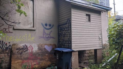 Writing on the walls - PXL_20211004_152156698.jpg