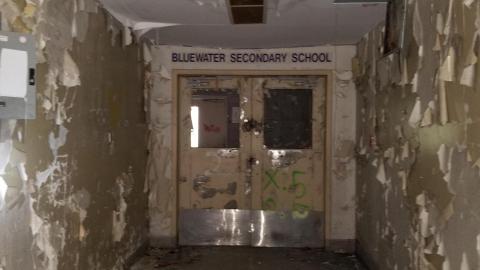 Busted up - 20211003_160741.jpg