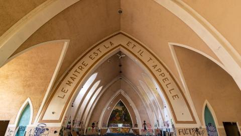 Summer 2021 - Condemned Abandoned Deserted Catholic Church (11 of 39).jpg