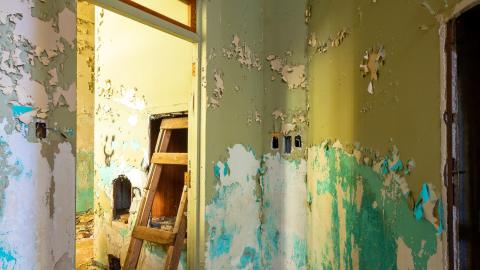 Summer 2021 - Condemned Abandoned Deserted Catholic Church (20 of 39).jpg