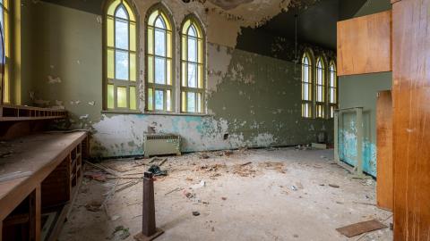 Summer 2021 - Condemned Abandoned Deserted Catholic Church (29 of 39).jpg