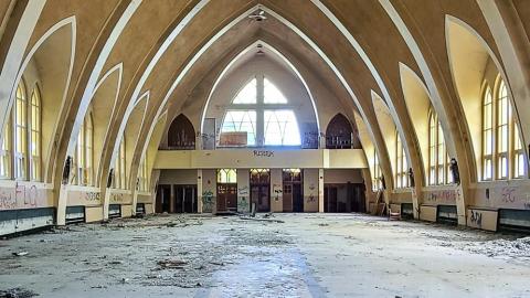 Summer 2021 - Condemned Abandoned Deserted Catholic Church (38 of 39).jpg