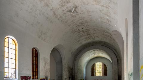 March 2021 - abandoned church joliette quebec (10 of 30).jpg