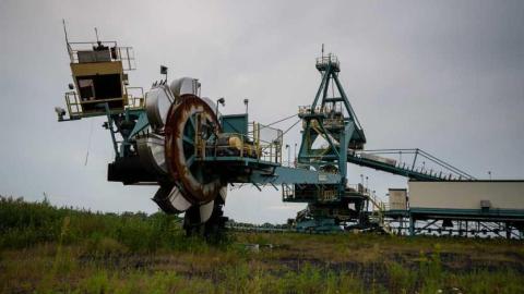 Sneaky Pants - exploring-the-ontario-power-generation-lambton-coal-generating-plant-13.jpg