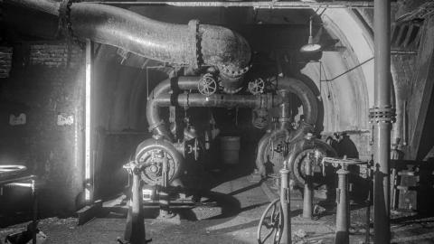 3 Crazy Nights - canadian-niagara-power-william-b-rankine-generating-station-thrust-deck-and-tailrace-23.jpg