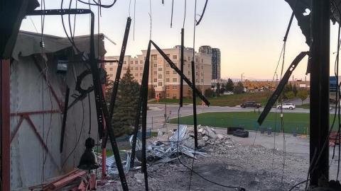 There was a TikTok Convention in Town - IMG_20211017_181130810_HDR.jpg