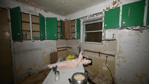 Small Garage - _DSC7910.JPG